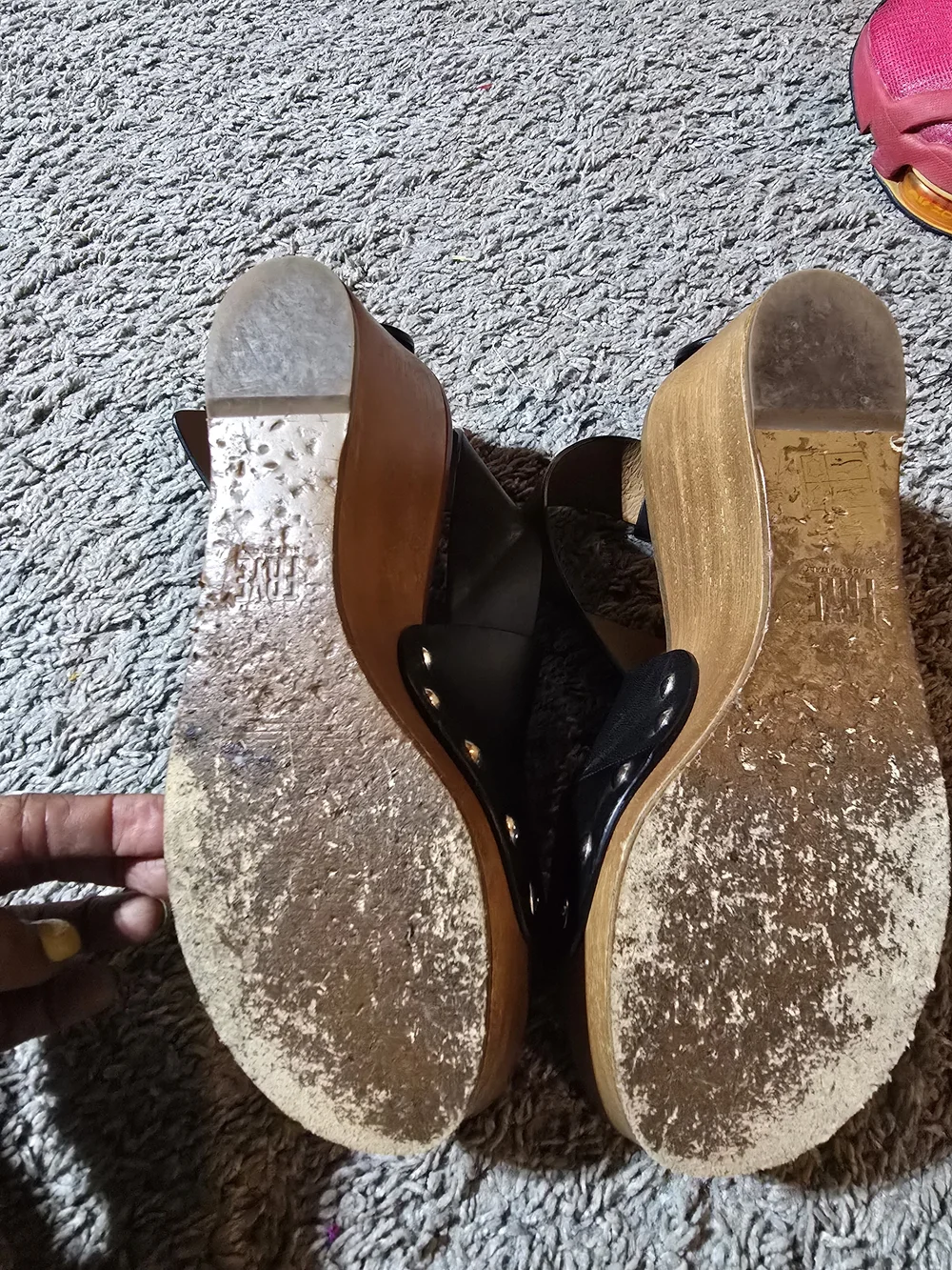 FRYE Black Studded Leather Wood Platform Sandals SZ10